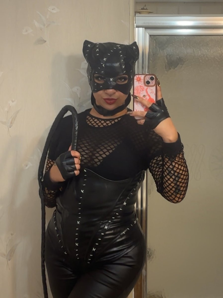 divina 💖 tweet media