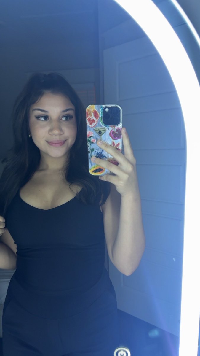 deija tweet media