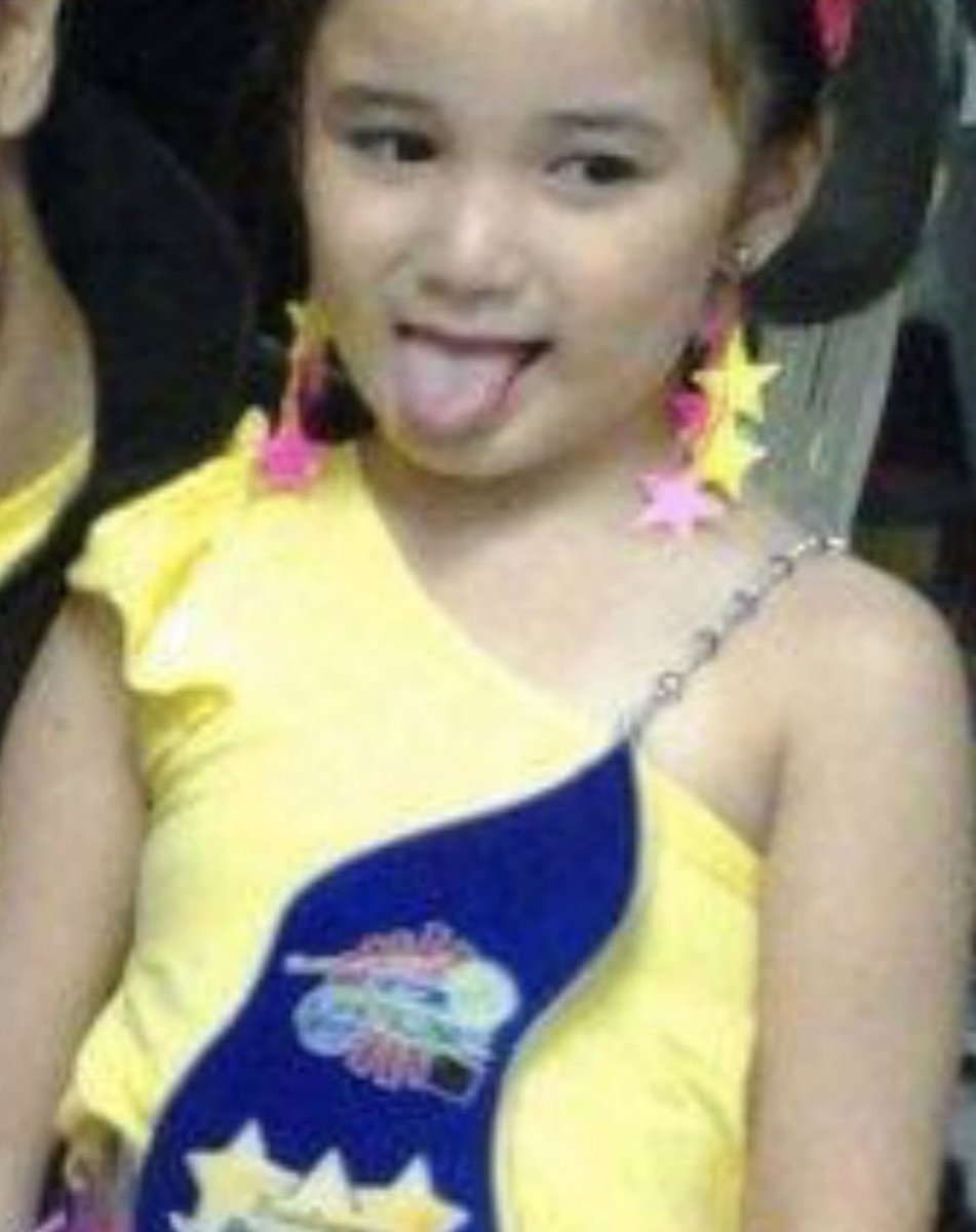 pamaypaynisofia's tweet photo. If you only got to know Sofia, you’d see that she’s such a cheerful and kind-hearted girl. 🥰

Sofia Pablo | Ang Strong-willed Sunshine ng Quezon City https://t.co/zIMjhDYAbS