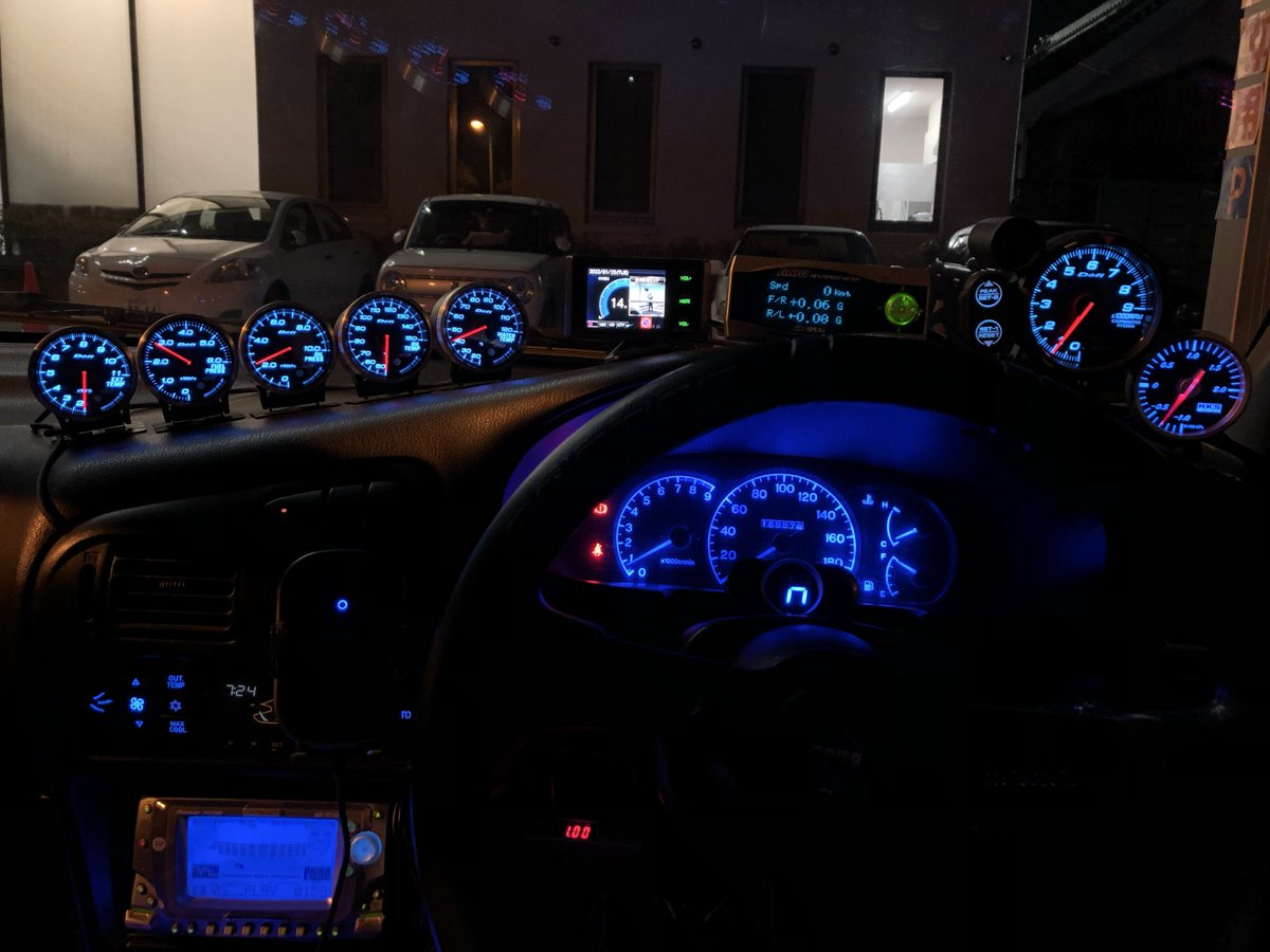 三日月♥バッジオ カウーザ on X