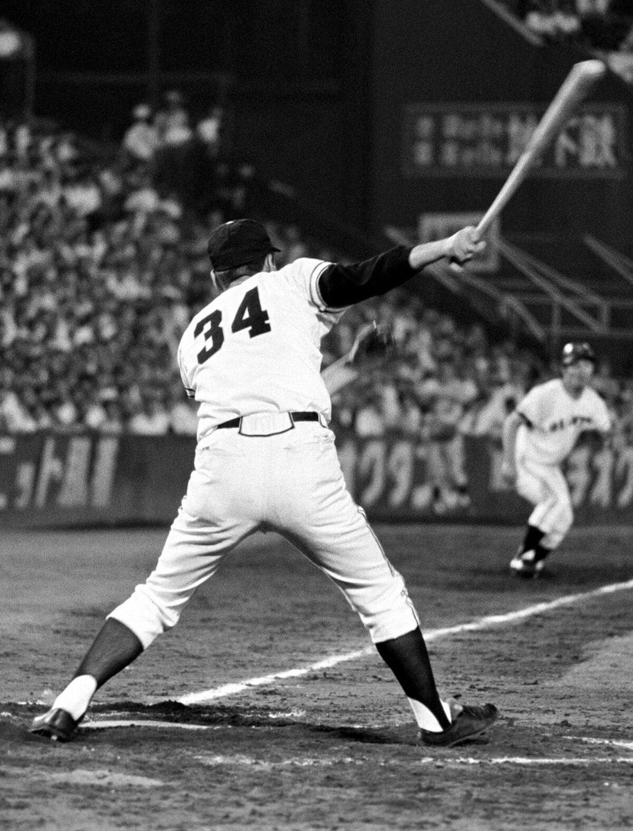 馬刺し ニューヨーク・ヤンキース Babe Ruth 元祖二刀流野球の神様 937