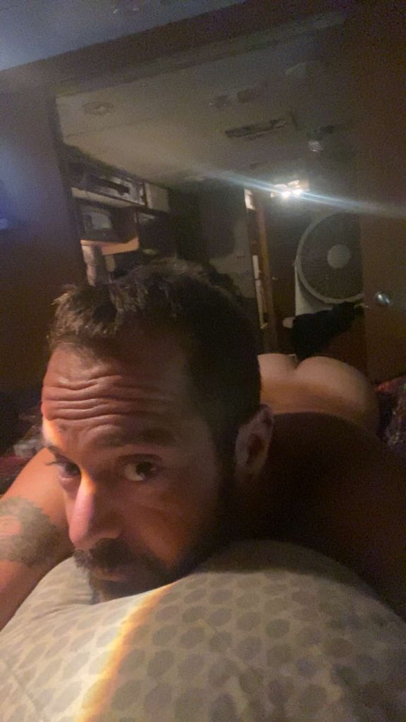 docimo4rees's tweet photo. Very rare content of my love getting rimmed and bottoming. Heres a sneak peek of our video we just posted on our free only fans page! He wanted to get fucked and ride me. Check out our bio for link. Free subscription and free content available @reesdocimo https://t.co/Z8S0Mq7Gpk