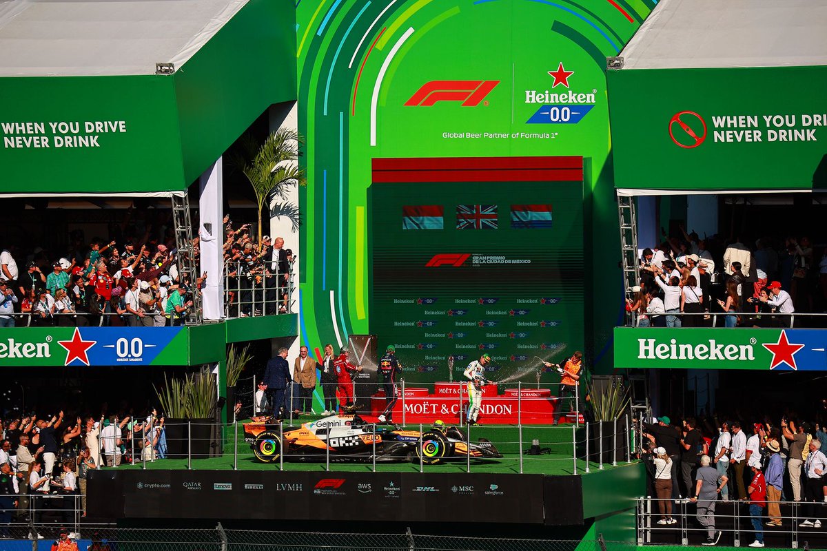 fcervantes5's tweet photo. La Fórmula 1 (@F1 ) más allá del espectáculo deportivo, es un importante impulso económico que beneficia desde los pequeños comercios hasta los grandes negocios. 
Eventos como el @mexicogp proyectan al mundo una imagen de confianza hacia el  país .
Desde 2015 a 2024, esta gran F1ESTA ha generado más de $137 mil millones de pesos en derrama económica, más de 82 mil empleos y miles de oportunidades para pequeñas y medianas empresas.
¡Felicidades a todos los que lo hacen posible! 🇲🇽🏁🏎
#F1 #MexicoGP