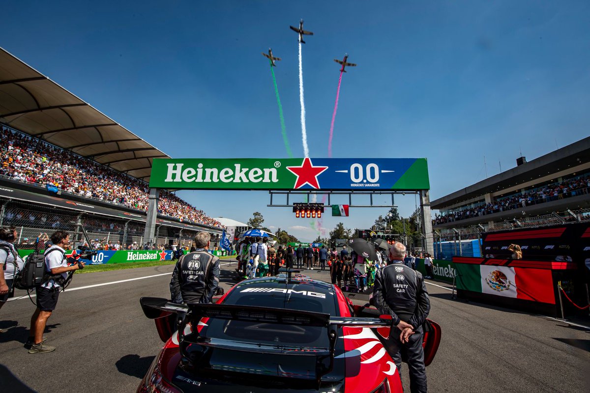fcervantes5's tweet photo. La Fórmula 1 (@F1 ) más allá del espectáculo deportivo, es un importante impulso económico que beneficia desde los pequeños comercios hasta los grandes negocios. 
Eventos como el @mexicogp proyectan al mundo una imagen de confianza hacia el  país .
Desde 2015 a 2024, esta gran F1ESTA ha generado más de $137 mil millones de pesos en derrama económica, más de 82 mil empleos y miles de oportunidades para pequeñas y medianas empresas.
¡Felicidades a todos los que lo hacen posible! 🇲🇽🏁🏎
#F1 #MexicoGP