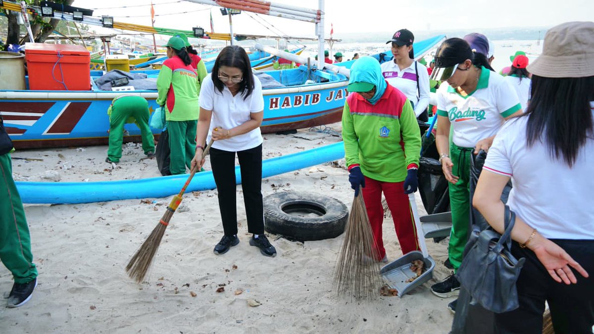 TP PKK Badung Laksanakan Gerak Bersih Pantai

badungkab.go.id/kab/berita/670…