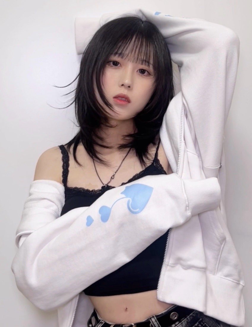 着ろ

（byレヴクロデザイン担当：大垣先生）