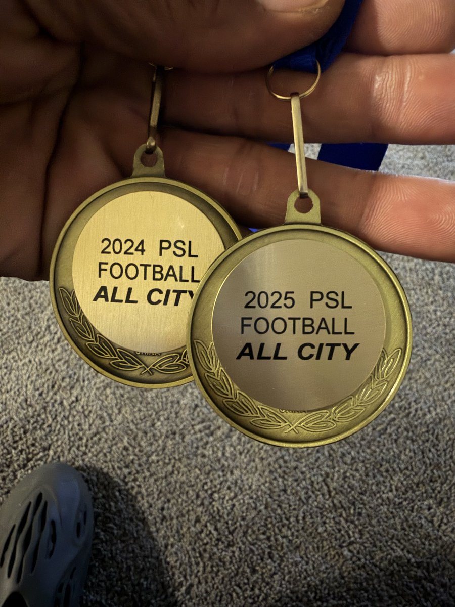 UnRealistic_34's tweet image. All City 2 yrs in a row🙏🏾 #run34 #mikereid #PSL #DetroitCentral #football