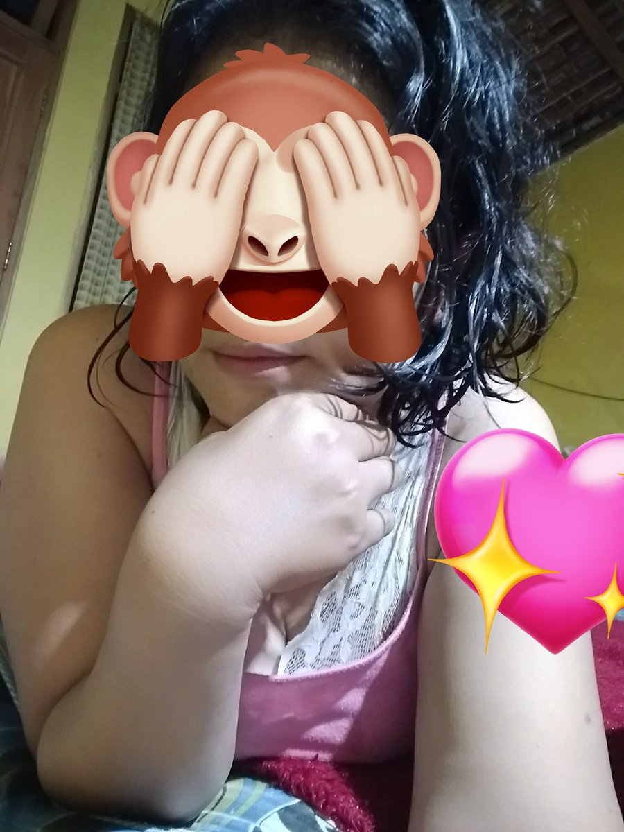 Real Wife tweet media