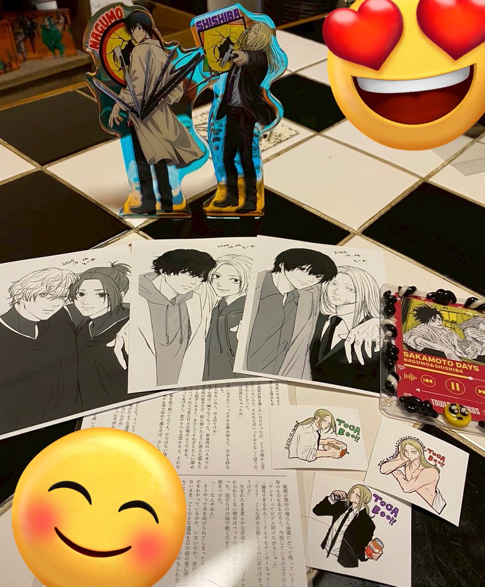 skdyの聖地（非公式）でTOCAさんとたけちさんとみつまさんと大宴会しましためちゃ良いお店だった☺️ TOCAさんがせっかく東京来られたのでTOCAブーを開催して自分も無配たくさん入手しました嬉しすぎる🎶🎶🎶