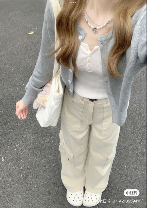 tinyette's tweet image. 