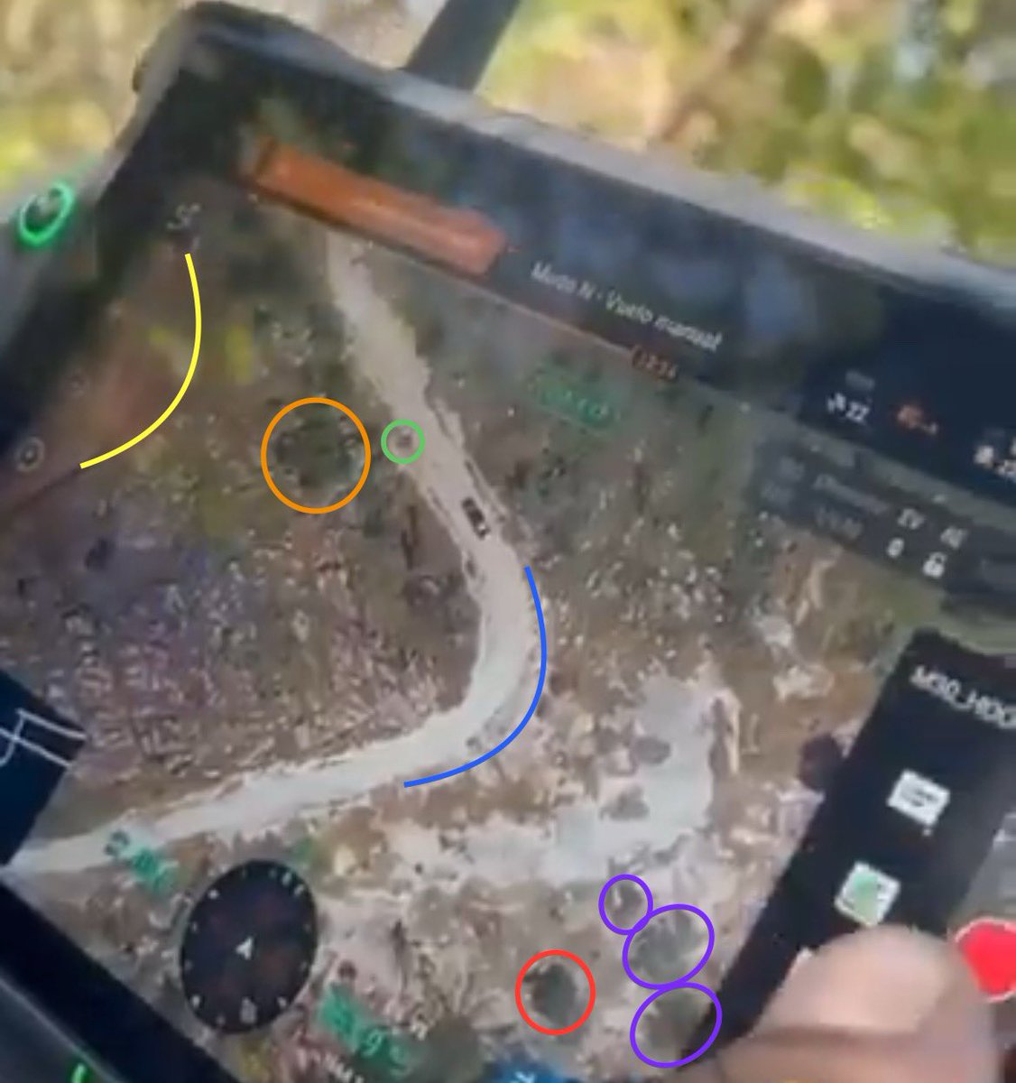 natsecboogie's tweet image. Geolocation of a dronero from Los Músicos/Chapo Isidro dropping a munition onto a Gente del Guano affiliated vehicle ~3 km southwest of La Tuna, Sinaloa.
@GeoConfirmed
Work w/ @VaqueroJoe y @el6rin6o6aucho
(25.6777305, -107.1711792)
Source: @Drone_Wars_ via @All_Source_News