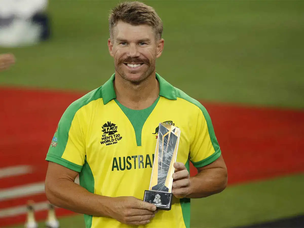 CricUpdate58494's tweet image. 3️⃣8️⃣3️⃣ - International Matches 
1️⃣8️⃣,9️⃣9️⃣5️⃣ - Runs 
1️⃣ - Triple Hundred
2️⃣ - Double Hundreds
4️⃣9️⃣ - Hundreds
9️⃣8️⃣ - Fifties
2️⃣,1️⃣0️⃣6️⃣ - Fours 
3️⃣2️⃣1️⃣ - Sixes
4️⃣ - Wickets  
2️⃣2️⃣4️⃣ - Catches
🔸Two times ICC #CWC Winner 🏆️🏆️
🔹ICC #WTC 2021-23  Winner 🏆️
(1/7)