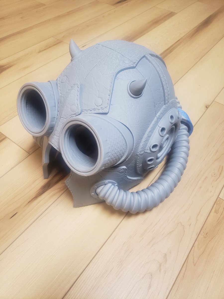 myMTthoughts's tweet image. youngest just finished gluing the helmet he 3d printed for a friends halloween costume.
