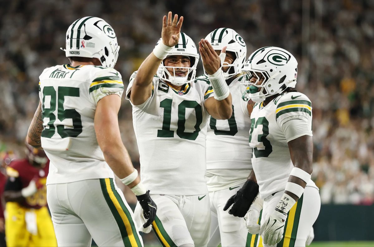 AndrewSportss4's tweet photo. Posted for FREE! 

✅ Packers ML (-150) / (+2u) 

A much needed win after a shaky 7-8 days! https://t.co/k7U3Nm2n69