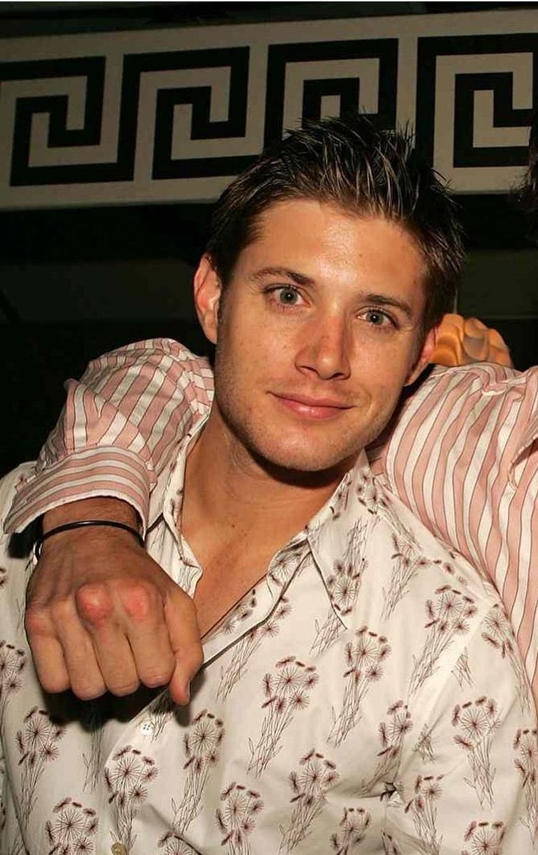 he's so pretty i'm gonna be sick