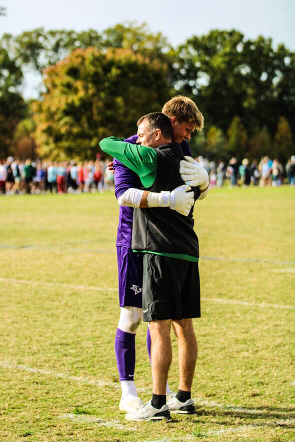 felixhuebnergk's tweet photo. STATE CHAMPIONS‼️‼️
After a tight game in charlotte, we came out on top to make history. First ever soccer state championship for the school.
What a team. What a year. What a way to end it. Only 6 goals allowed.
#1out💍💚 https://t.co/oQFJpXr8GE