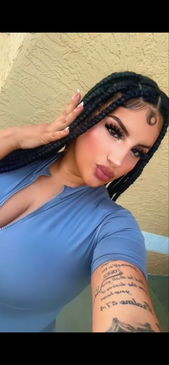 URFAVBADDIIE's tweet photo. I haven’t posted in a while💗 https://t.co/I0lfsGTDVz