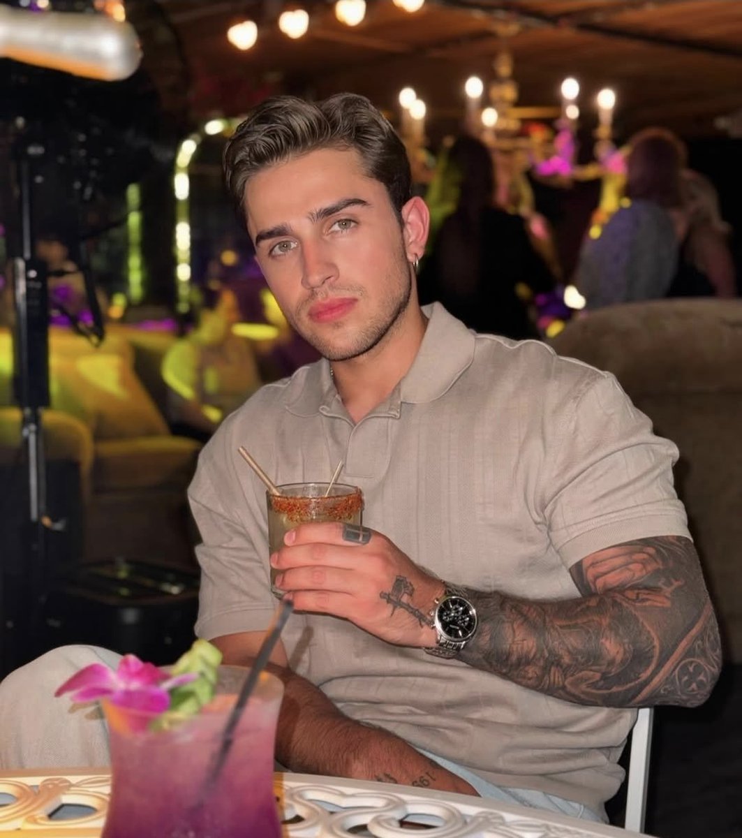 luisito🙂 tweet media