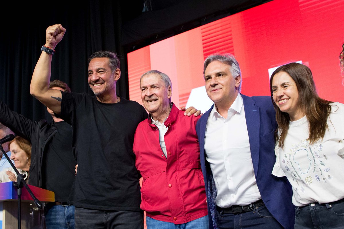 alevigo's tweet image. Provincias Unidas es la tercera fuerza política del país.
Felicitaciones a los diputados nacionales electos por Córdoba: Juan Schiaretti, Carolina Basualdo y Miguel Siciliano.

Provincias Unidas consolida su presencia en el Congreso; y, con su liderazgo y visión, Córdoba vuelve a…