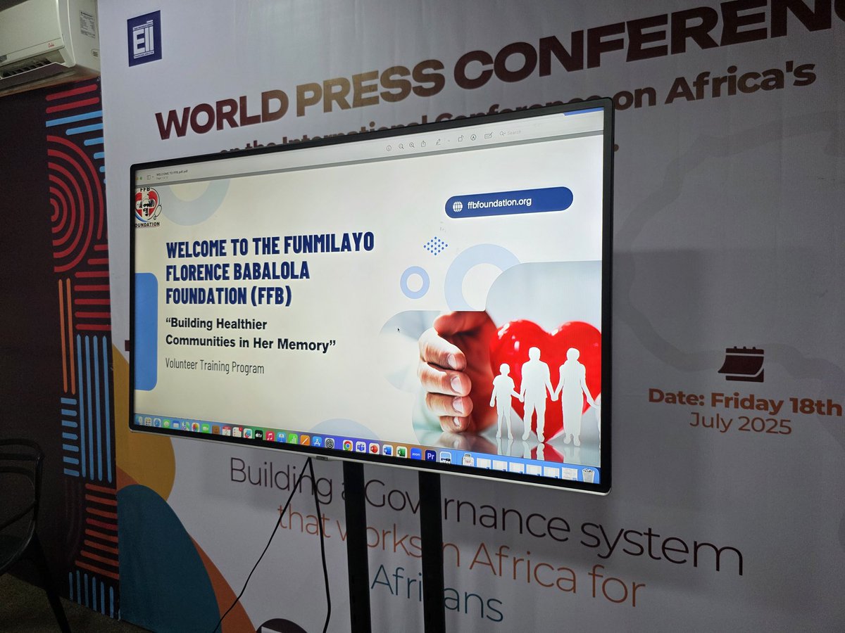 5. Friendly and professional event staff dedicated to providing excellent service and smooth coordination from start to finish

6. Flexible seating arrangements and spacious layout to accommodate different event formats comfortably (4/6)