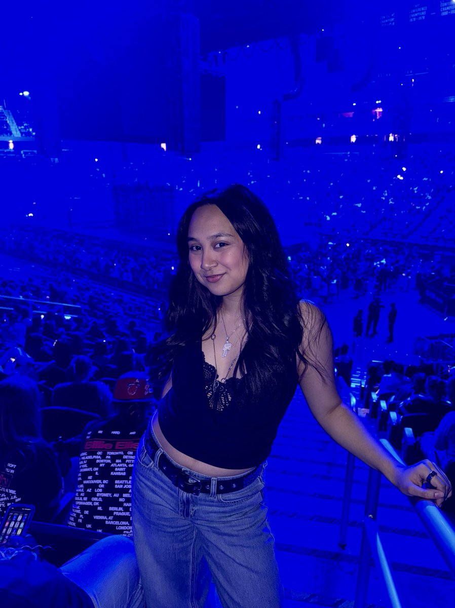 got my lacy black pair on <a href="/billieeilishtrs/">Billie Eilish Tours</a> #HARDANDSOFTLongIsland