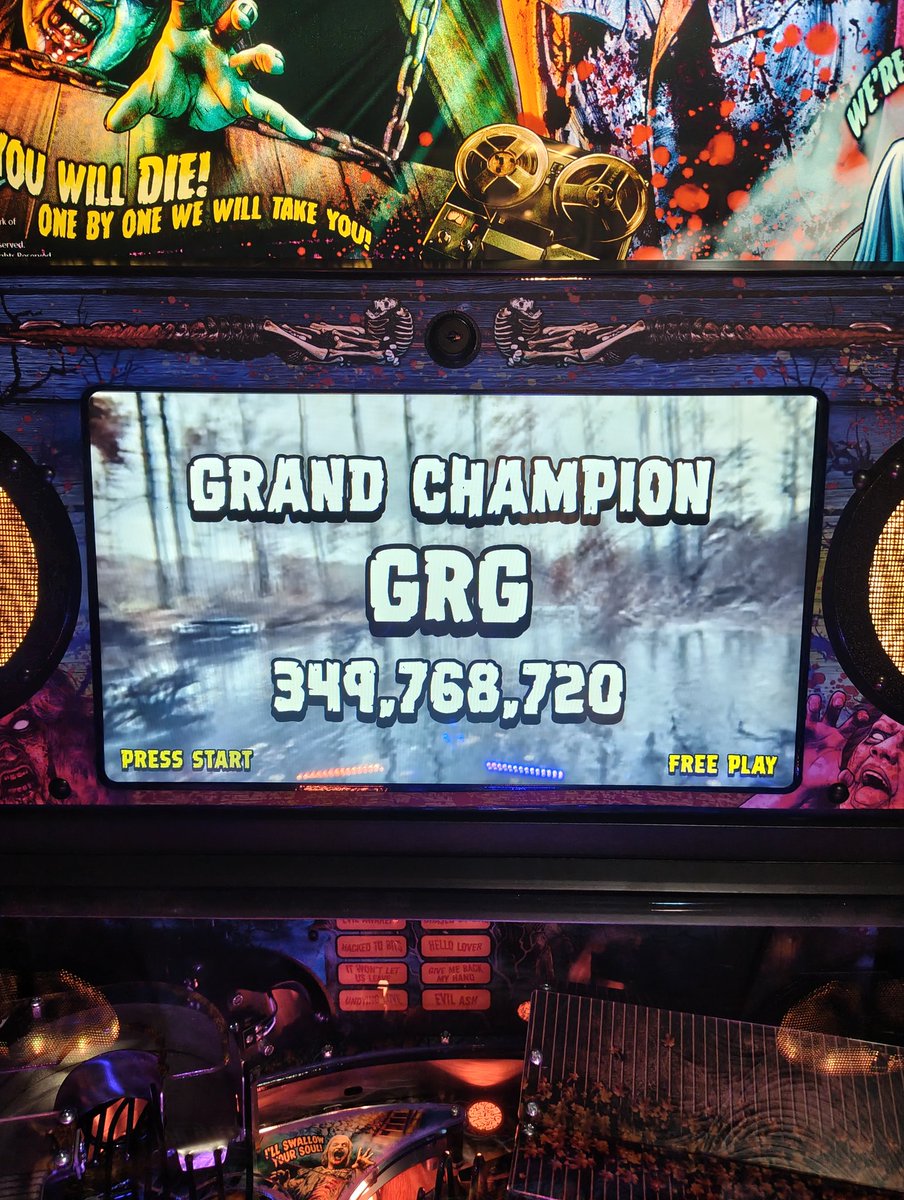 gregcube's tweet image. movin on up!