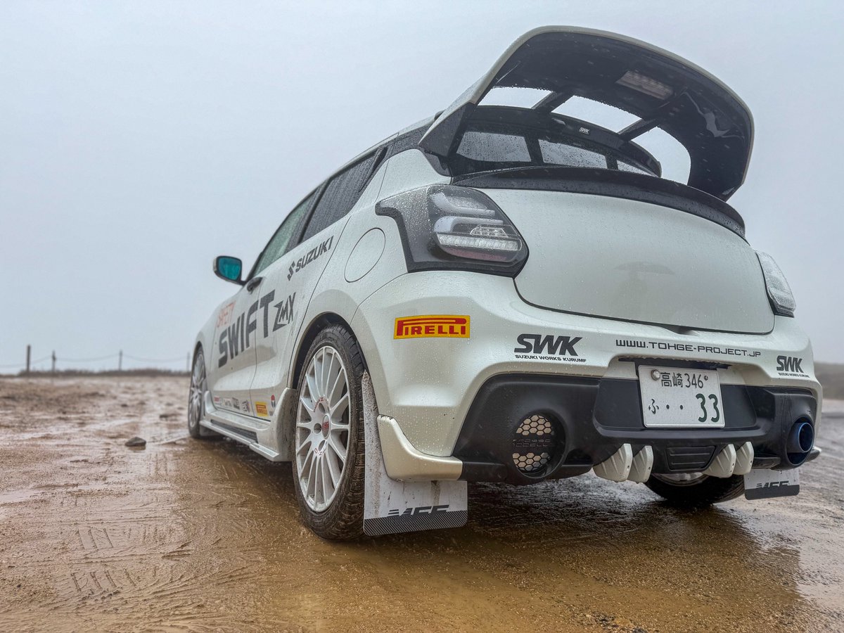 morimorispo's tweet image. 昨日土砂降り☔️の中、本当にここは群馬県?グンマーでいじられる毛無峠に行ってきました🤣本当に日本っぽくなくて海外のラリーコースに似てるので最高😆
土砂降りの雨でもラリー感めちゃくちゃ出るからずっとはしゃいでました🫢
ドロドロがまた良い感じだぜ…MFFのマッドフラップもホイールも👍✨