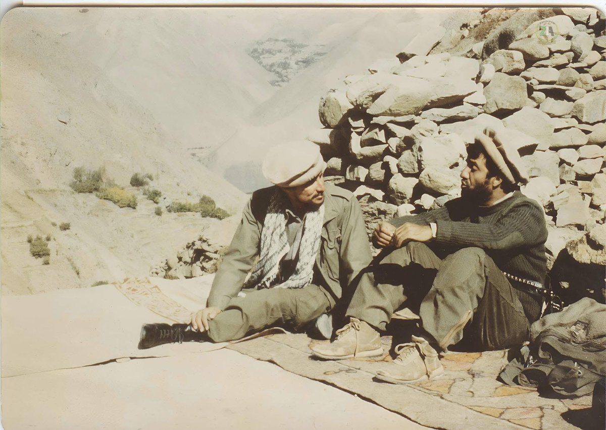 Radnardan's tweet photo. مسعود، واژه‌ای نیست سوگندی است که نسل‌ها بر آن خواهند ایستاد. https://t.co/xt17unpKjA