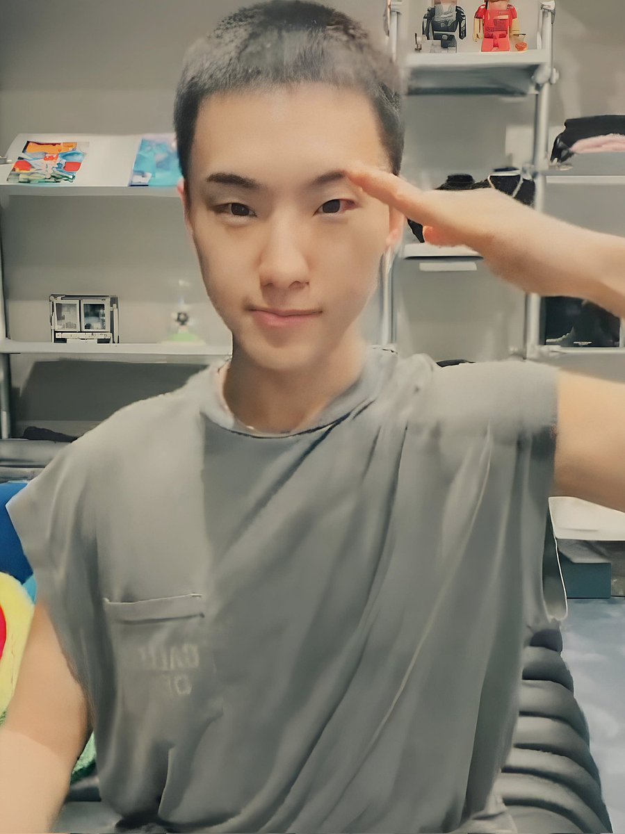 Dist ఇ◝‿◜ఇ tweet media