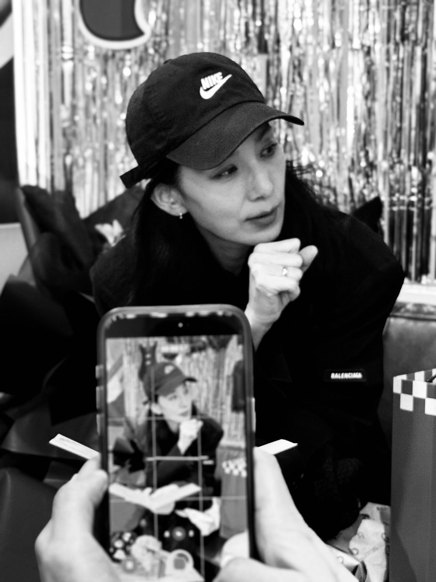 She’s beautiful, isn’t she? Yeah… beautiful, just like her heart. 💖 we love you unnie.. .

#kimseohyung #김서형 #HappySeohyungDay