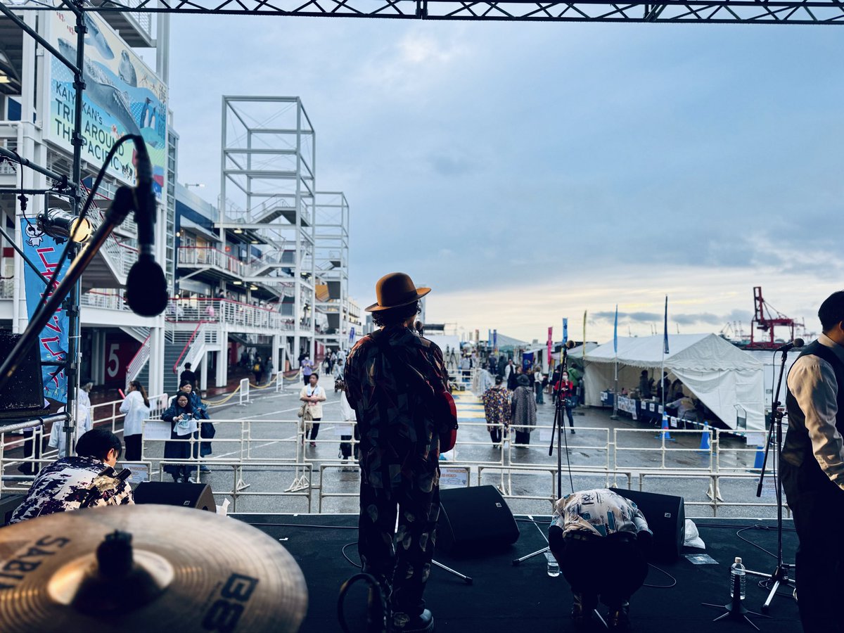 mio_JerrySomic_'s tweet photo. コネコレロック2025
ありがとうございました!!🧠🥁
自分達の番の時ちょうど雨も上がって、最高の景色でした。
お酒もいっぱい飲めて幸せでした☺️
#コネコレロック
#BRAINBREAKS https://t.co/I2FKfPRH3A