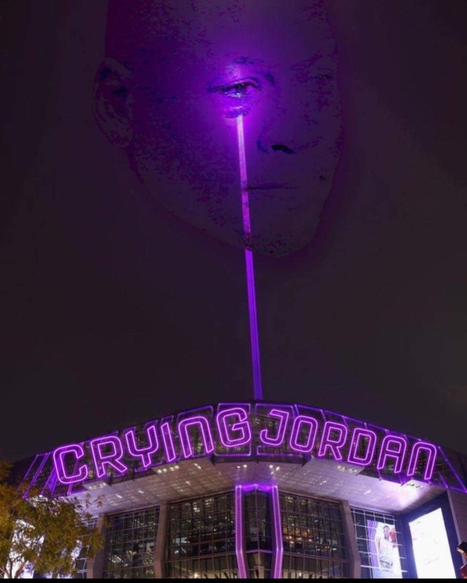 LakeShowYo's tweet photo. light the beam @SacramentoKings https://t.co/qxgpupvFZX