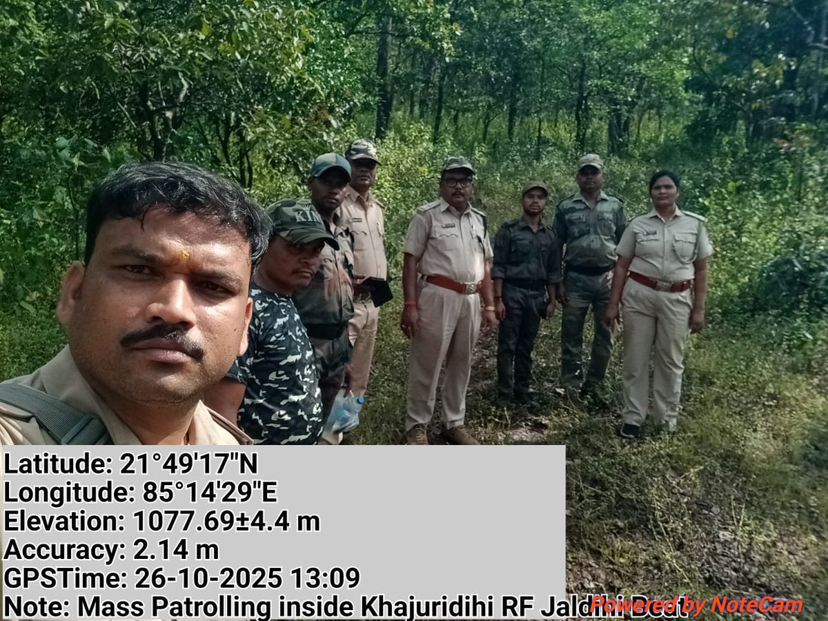 DfoBonai's tweet photo. #Masspatrolling at Khajuridihi RF under #BarsuanRange with RO of Barsuan for better protection & monitoring. 🌿👣 #ForestPatrolling #BonaiForestDivision
@pccfodisha
@Prem_CWLWOdisha
@RourkelaRc79045 https://t.co/eRbBdjmeuc