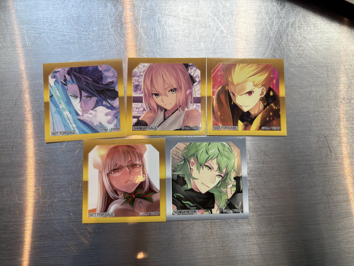 mametsuyu's tweet photo. 【交換】FGO 最終再臨展 入場特典 ステッカー
(譲)近藤勇、沖田総司、ギルガメッシュ(アーチャー)、ナイチンゲール(アーチャー)、ダビデ
(求)宮本伊織>ヤマトタケル

本日15時まで、大阪会場付近or大阪駅or新大阪駅にて交換可能です。
よろしくお願いします。 https://t.co/eUcxeR4ulT