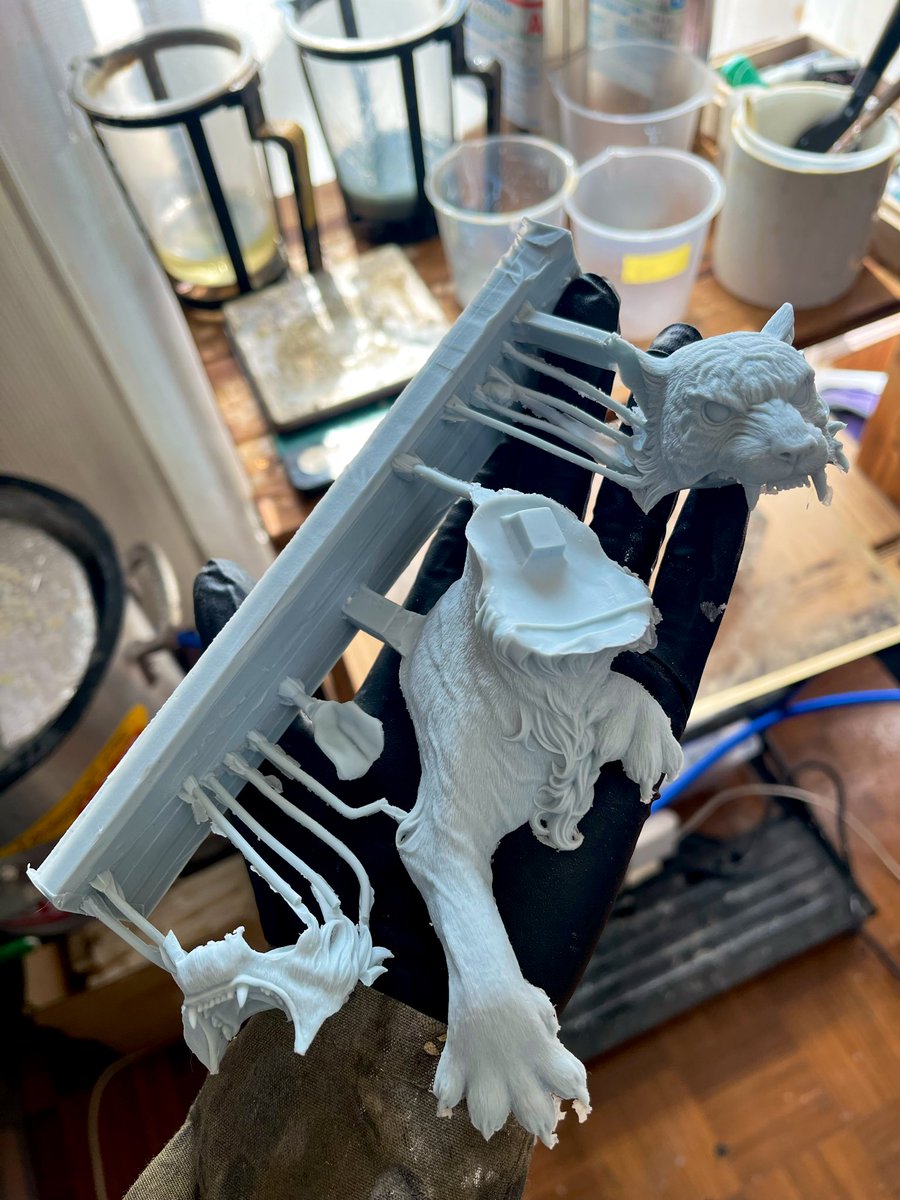 Lucky0611g's tweet image. 部屋を換気しまくっても
暑くもなく 寒くもない今の時期こそ、絶好の複製期間 ☀️🍂🌙