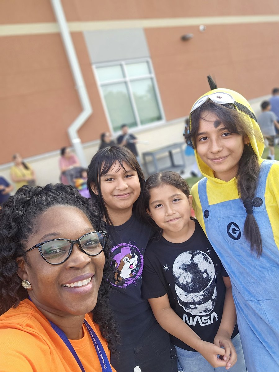 Much of what we do as Administrators is build relationships and grow others...this is heart work. ❤️