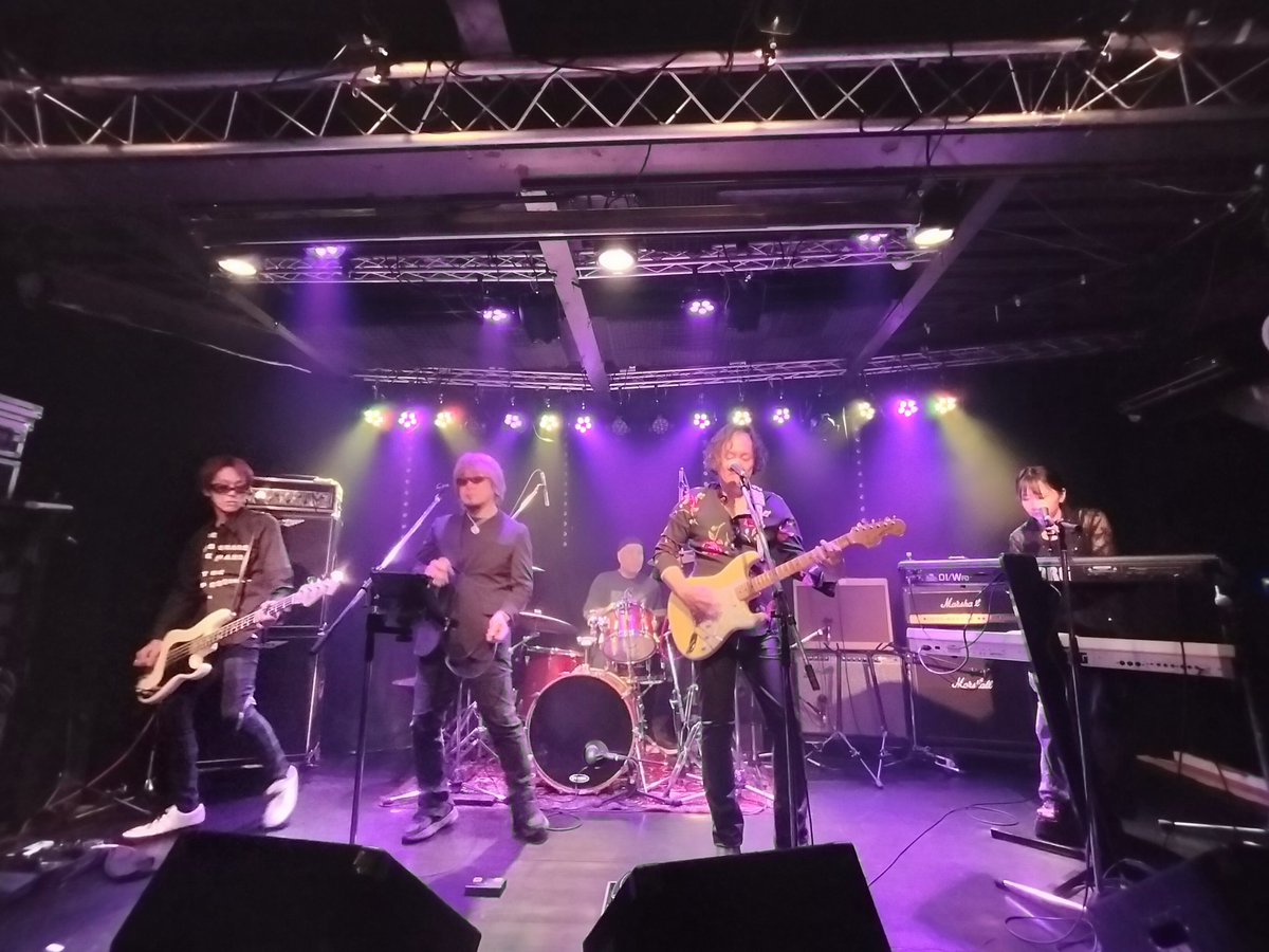 ぴょん⭐︎⭐︎です。 ☆人気☆ 限定コラボ Gucci x The North Face ジャケット (GUCCI