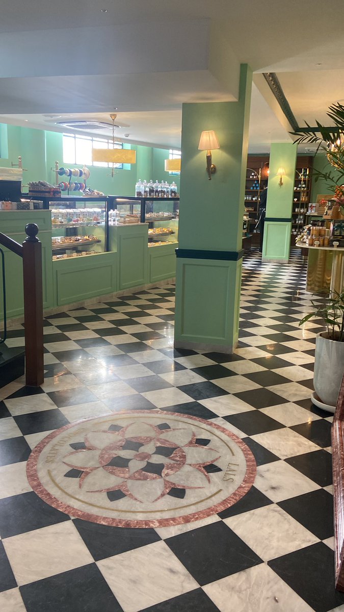 marvi_memon's tweet image. So proud of Lal who has expanded from Karachi to Islamabad. Good to see friends doing well.