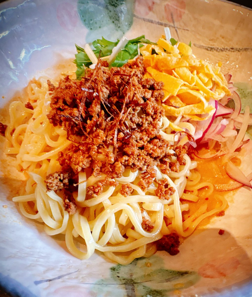 パンダさま パンダ様＠隠居出来ない垢 on X