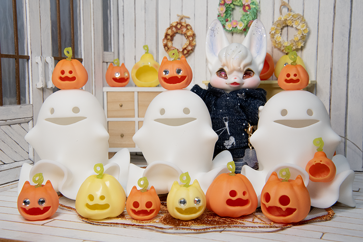 kumaeeeee's tweet image. ハロウィンのおばけランプ kumaeeeee.booth.pm/items/7586764 
#booth_pm 

本日プレビューしました❕
急ですが本日【10/27、22：00】に2つ販売いたします。
日程がギリギリなので、ハロウィンに間に合わなくても良いよという方のご購入を推奨です。
どうぞよろしくお願いいたします🎃