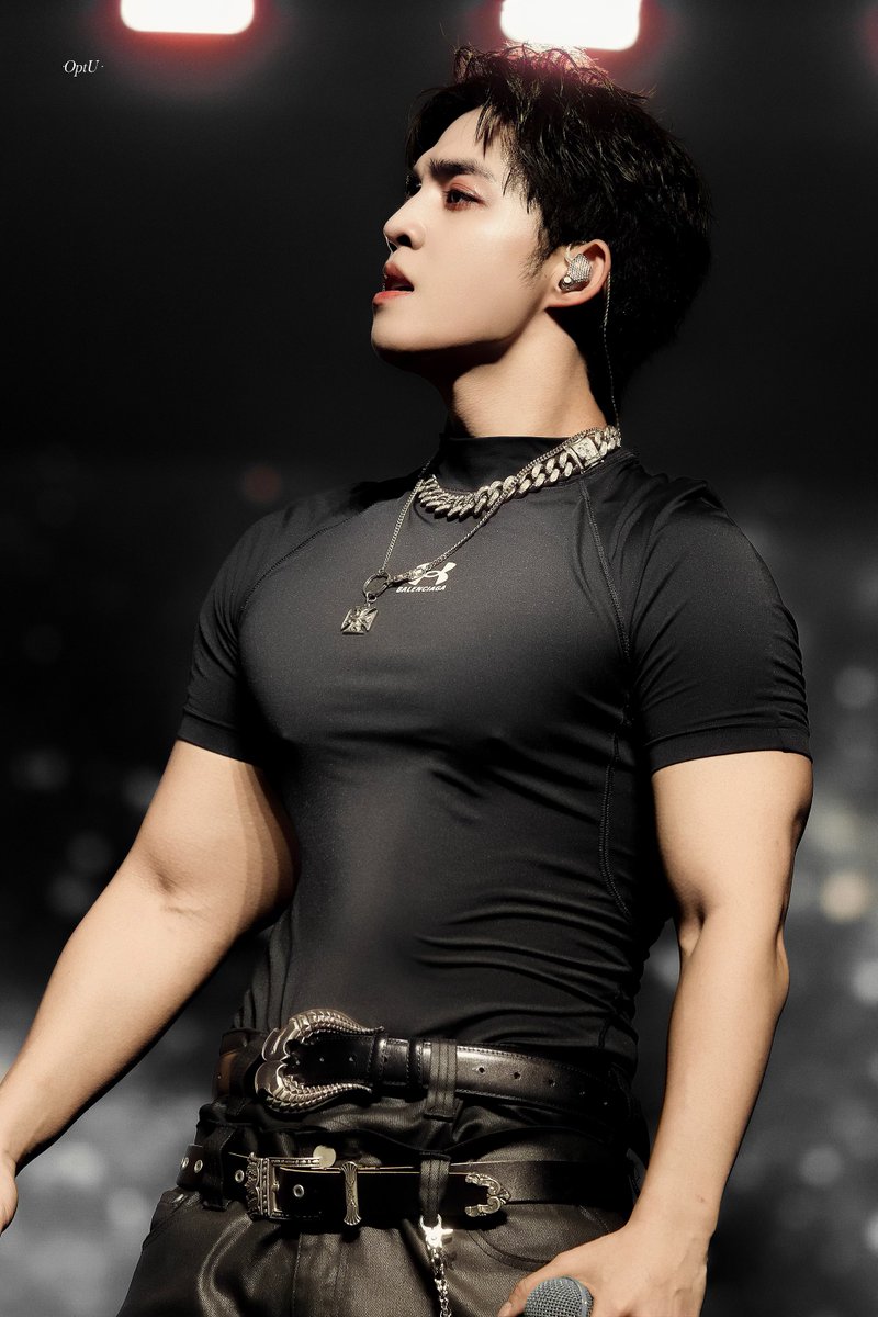 OptUScoups's tweet image. 251026
#에스쿱스 #SCOUPS
#승철 #최승철 
#세븐틴  #SEVENTEEN  
@pledis_17
