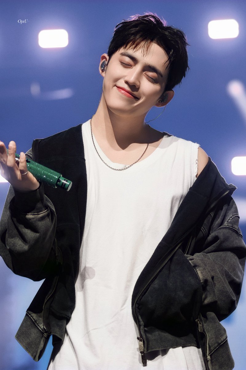OptUScoups's tweet image. 251026
#에스쿱스 #SCOUPS
#승철 #최승철 
#세븐틴  #SEVENTEEN  
@pledis_17