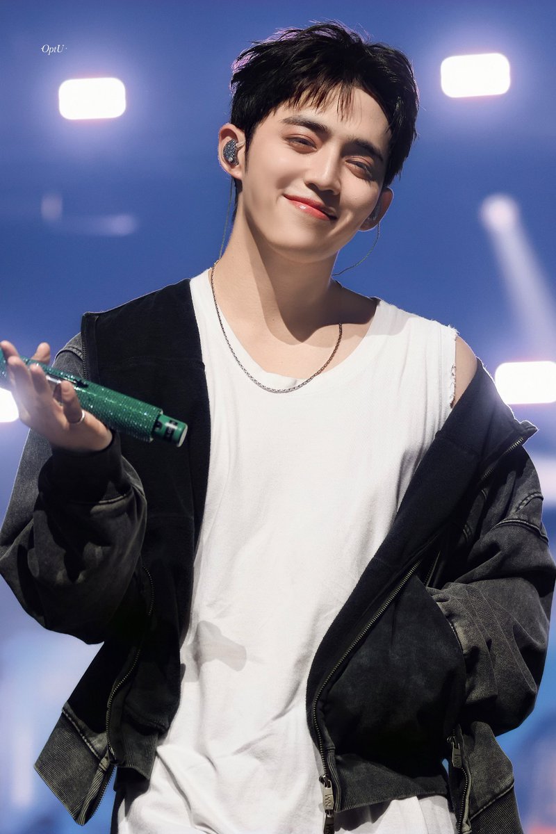 OptUScoups's tweet image. 251026
#에스쿱스 #SCOUPS
#승철 #최승철 
#세븐틴  #SEVENTEEN  
@pledis_17