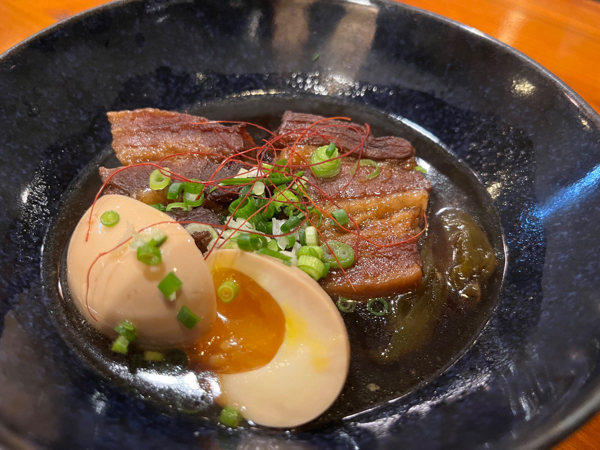 美味いものを食って美味しと言うのだ。
美味し。美味し。 