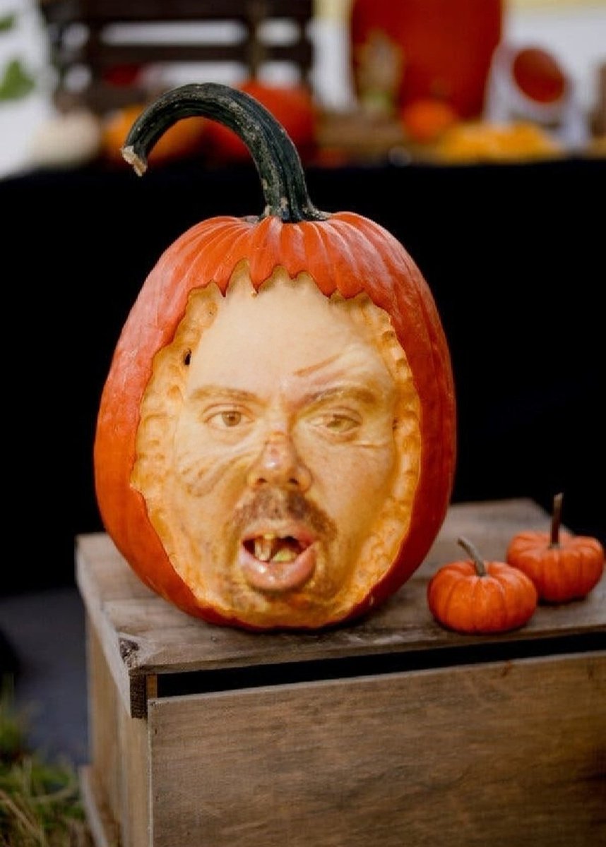 Carved a pumpkin. Hope you guys like it.