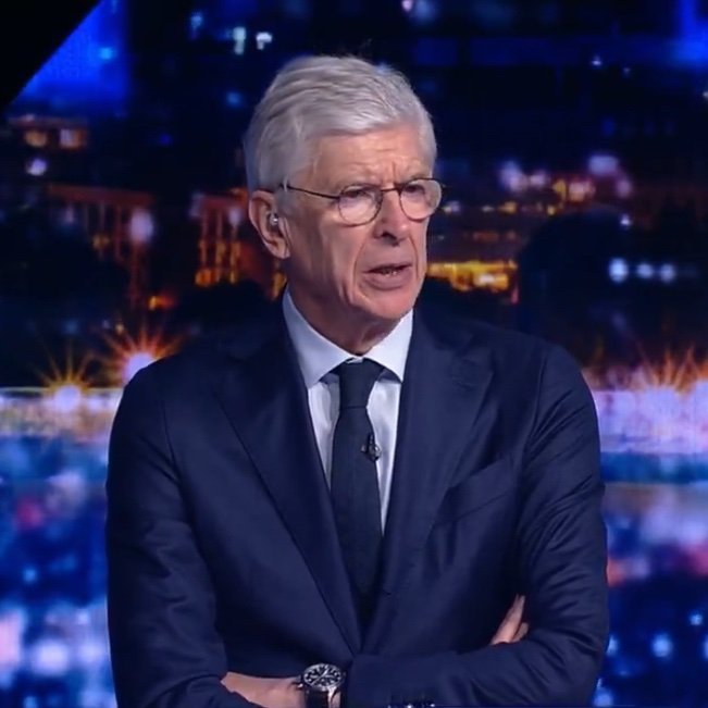 🗣️“El Clásico tadi seperti pertandingan antara pria melawan anak-anak. Pertahanan Real Madrid jauh lebih kuat dibandingkan Barcelona."

🗣️"Dalam hal serangan, Madrid selalu tampak berpotensi mencetak gol, sedangkan Barcelona terlihat tumpul. Mereka banyak menguasai bola, tapi