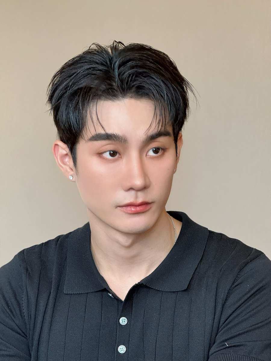 AaeChonNa's tweet image. ฟอสสึ หล่อเว่อ 🥰😍
#ForceFSinGuangzhou 
#fforce_  @fforcejs