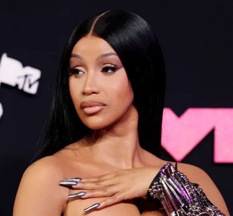 *elixir* (@spicewift) on Twitter photo .<a href="/iamcardib/">Cardi B</a>’s fanbase is back to comparing her old songs to Nicki Minaj after her sophomore album flopped — meanwhile, Nicki’s Starships is outstreaming every track from IOP and Am I The Drama, pulling 670K streams yesterday. .<a href="/iamcardib/">Cardi B</a>’s fanbase is back to comparing her old songs to Nicki Minaj after her sophomore album flopped — meanwhile, Nicki’s Starships is outstreaming every track from IOP and Am I The Drama, pulling 670K streams yesterday.