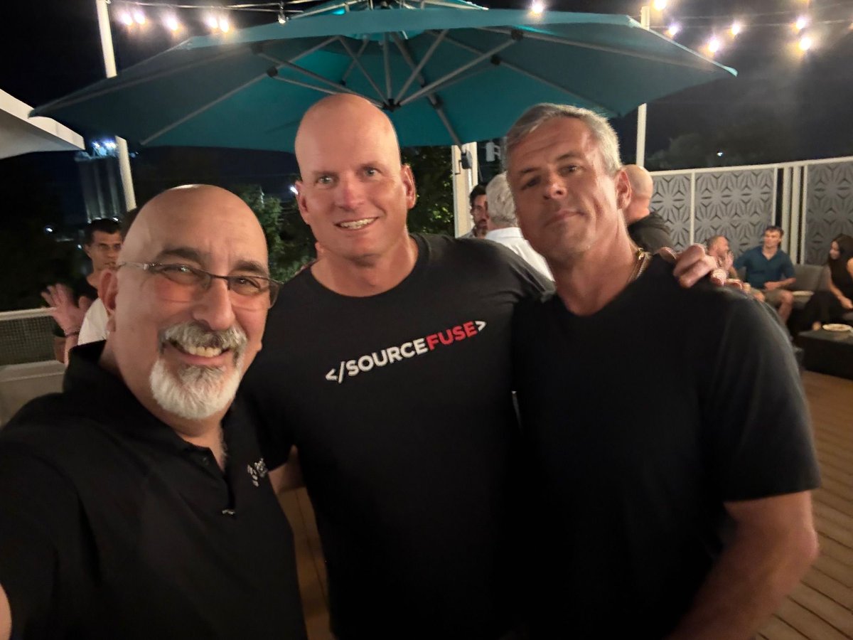 SourceFuse's tweet image. Loved connecting with the innovation community at the #Fintech in #Jax event. Great conversations about the future of finance & the incredible growth happening in the city! Thank you to everyone who stopped by and engaged with the #SourceFuse team!
#JaxTech #Innovation #TechEvent