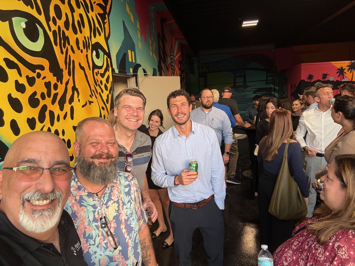 SourceFuse's tweet image. Loved connecting with the innovation community at the #Fintech in #Jax event. Great conversations about the future of finance & the incredible growth happening in the city! Thank you to everyone who stopped by and engaged with the #SourceFuse team!
#JaxTech #Innovation #TechEvent